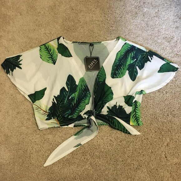 NWT Zaful Tropical Botanical Cropped Tie Up Top - Picture 12 of 15